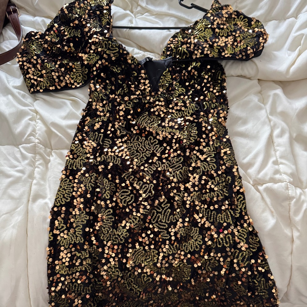 Pretty little thing party dress